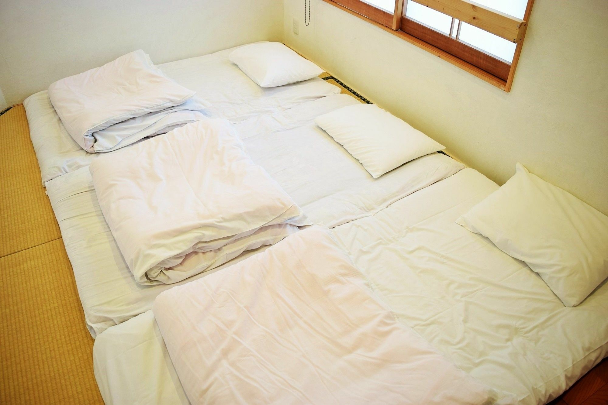 Hiroshima Hostel En Buitenkant foto